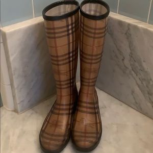 Burberry rain boots